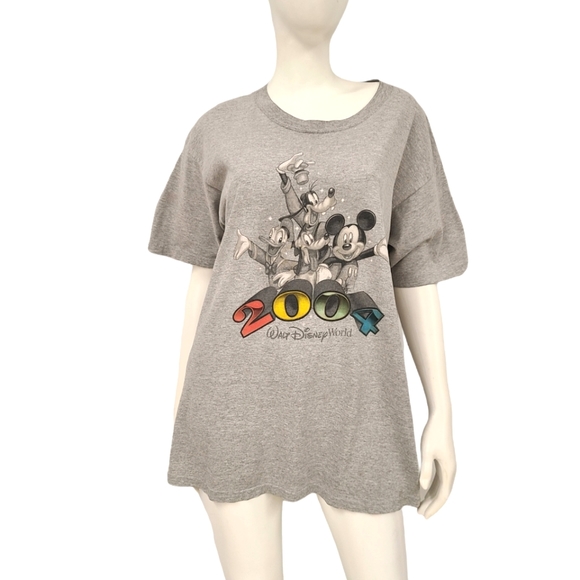 Disney Tops - Vintage 2004 Walt Disney World Tee Shirt Size Large